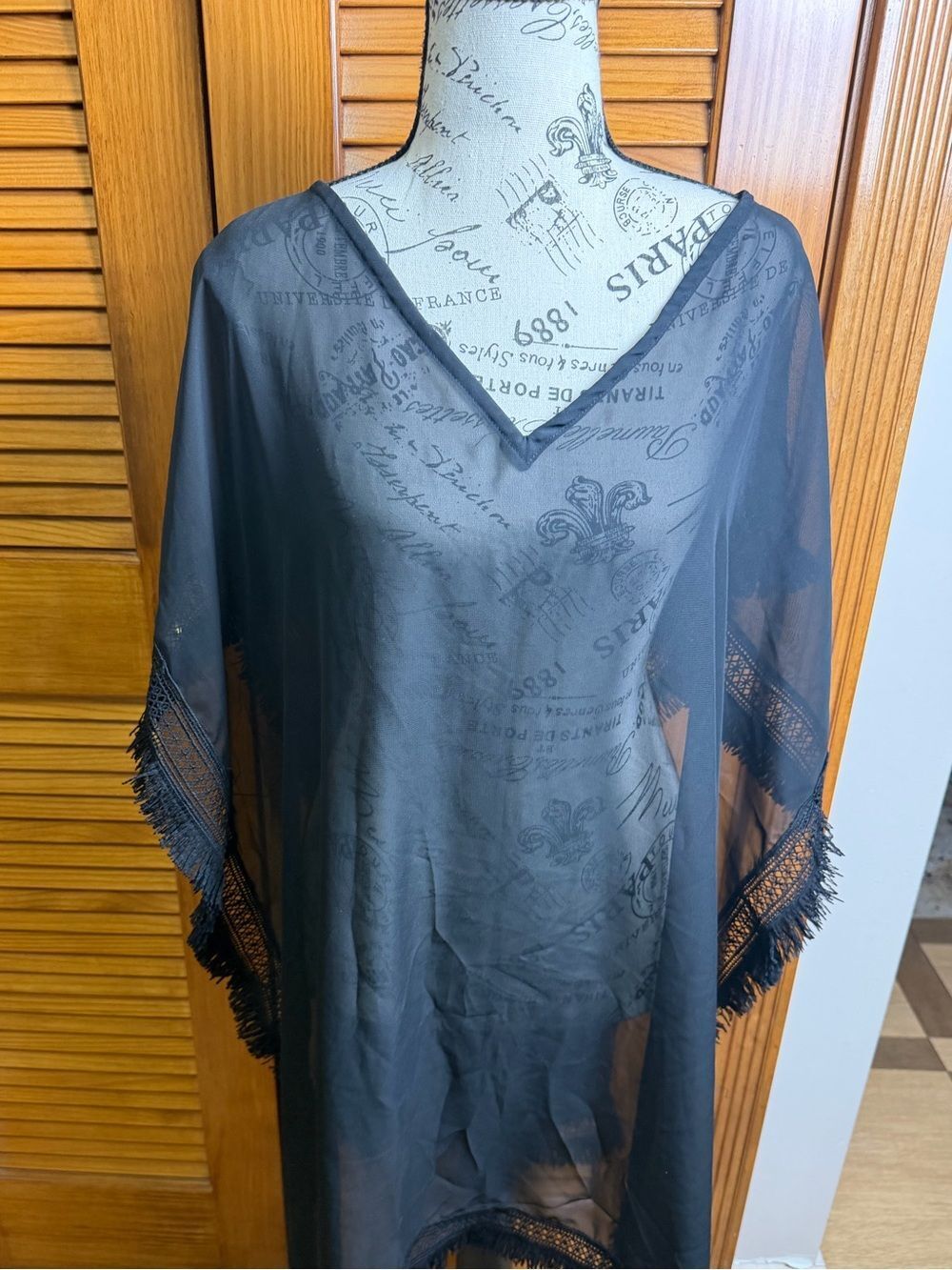 Melrose and Market black coverup One size